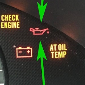 Dấu hiệu cho biết bạn cần thay dầu động cơ