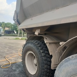 Cách ngăn ngừa thiệt hại cho lốp xe tải - xe ben - container