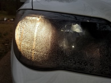 Cách xử lý đơn giản hấp hơi nước trong đèn pha ô tô