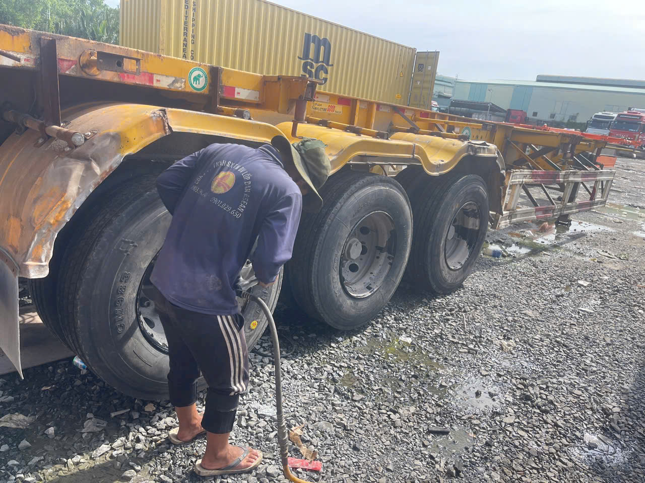 Vì sao chiều rộng lốp ô tô kết thúc bằng số 5?