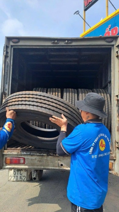 Nên mua lốp xe tải hãng nào?