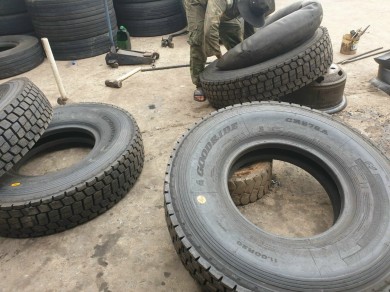 Vá vỏ - vá lốp lưu động 24/7 uy tín tại Bình Dương