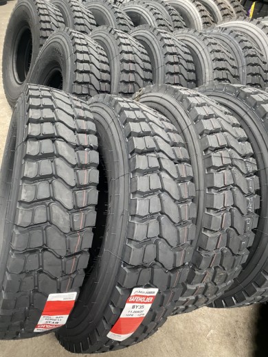 Vì sao lốp xe lại có gai?